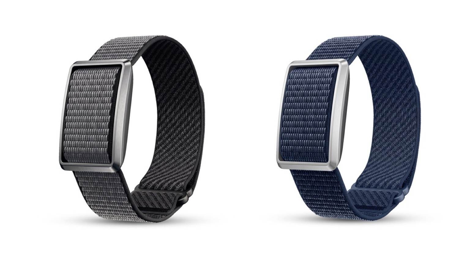 Pebble Qore Ultra wellness band in Forest Black and Coastal Blue showing screenless design and nylon velcro strap