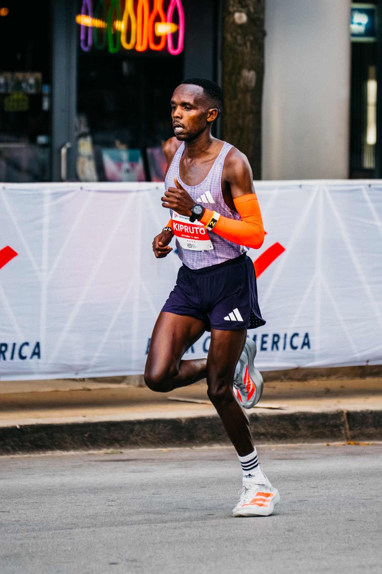 Amos Kipruto of Kenya wins the 2026 Bank of America Chicago Marathon