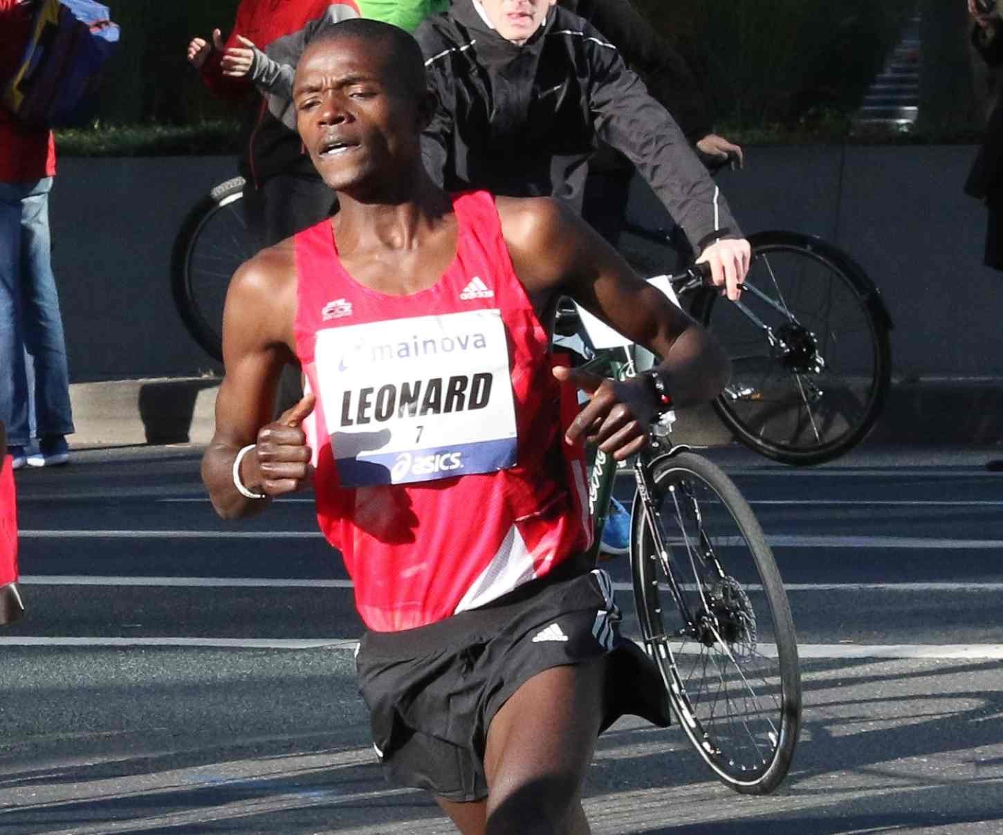 Leonard Langat running at a marathon race